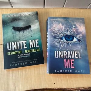 JUST IN Unite Me Unravel Me Set/2 Teen Dystopian Fiction Paperback Books Romance